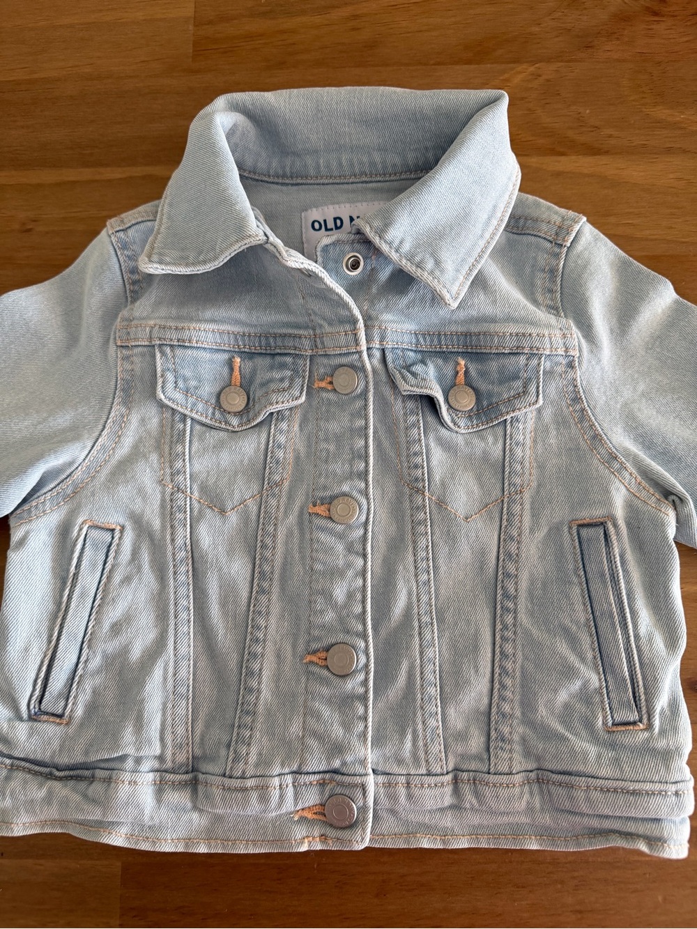 Old Navy Light Wash Denim Jacket for Kids Size 2T - Picture 3 of 7